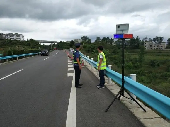 三明高速公路钢护栏